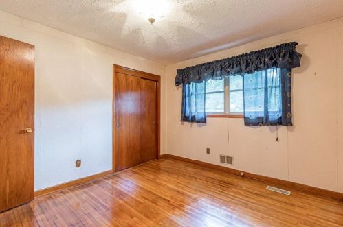 633 Handley Ave, Atlanta GA  30310-2214 exterior