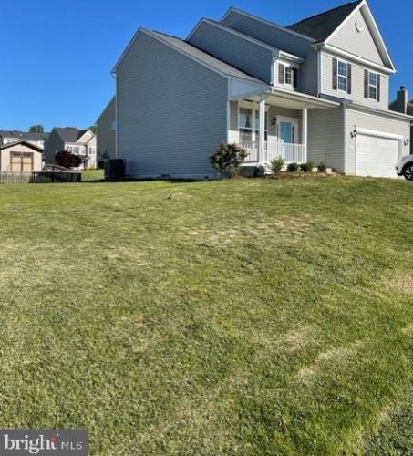 99 Tuscany Trl, Hedgesville, WV 25427-3773