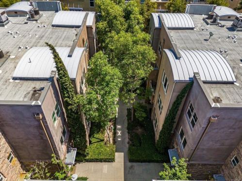 252 Jeanette Ln, Santa Ana CA  92705-6016 exterior