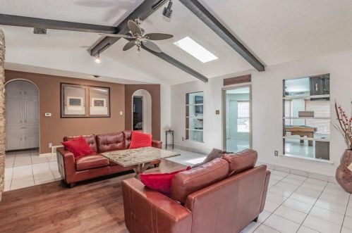 6605 Trail Lake Dr, Fort Worth TX  76133-5006 exterior