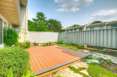 983 Carmel Ct, Saint Paul MN  55126-5833 exterior