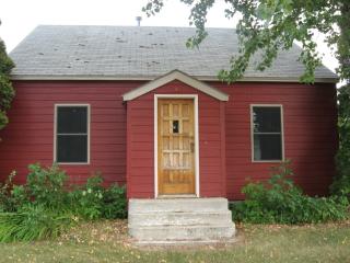 122 3rd St, Eden, SD 57232