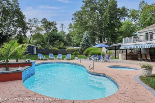 34 Barbara Ter, Middletown NJ 07748-1202 exterior