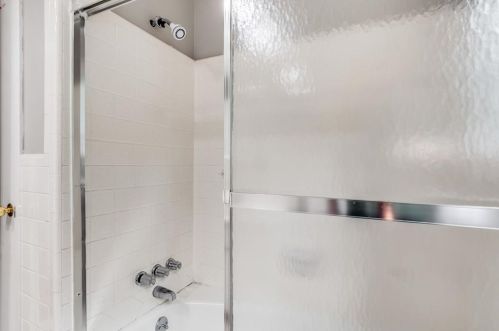 1549 High Hvn Ct, Atlanta GA  30329-3203 exterior