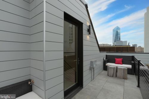 123 23 St, Philadelphia PA 19121-1329 exterior