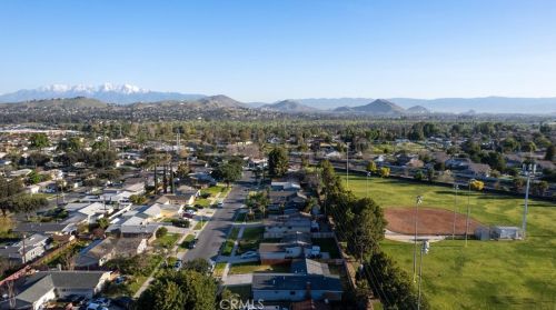 6288 Antioch Ave, Riverside CA  92504-1618 exterior