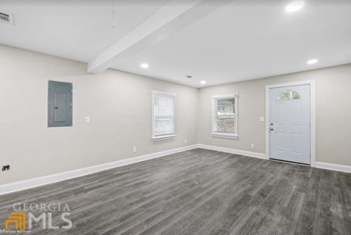 123 Dahlia Ave, Atlanta GA  30314-1207 exterior