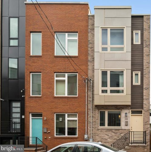 1315 20 St, Philadelphia PA 19146-4303 exterior