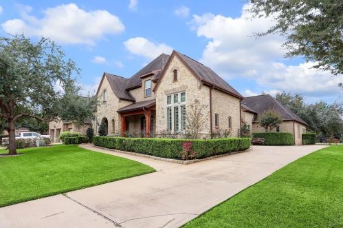 32443 Waterford Crest Ln, Fulshear, TX 77441-3003