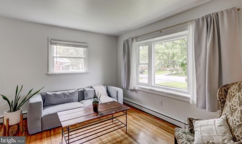 1651 Sunset Ave, Lancaster PA  17601-4355 exterior