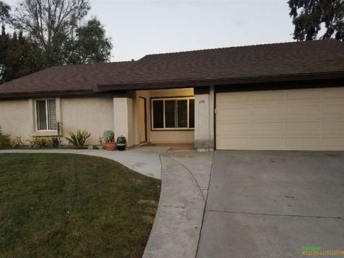 3990 Brown St, Oceanside, CA 92056-3803