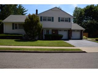 31 Tarnapoll Rd, Emerson, NJ 07630-1435