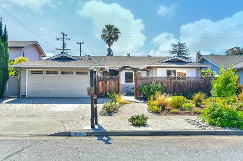 1060 Del Cambre Dr, San Jose, CA 95129-3209