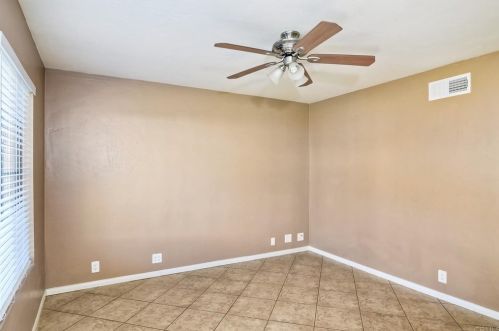 3504 Driftwood Pl, Oceanside, CA 92056-4733