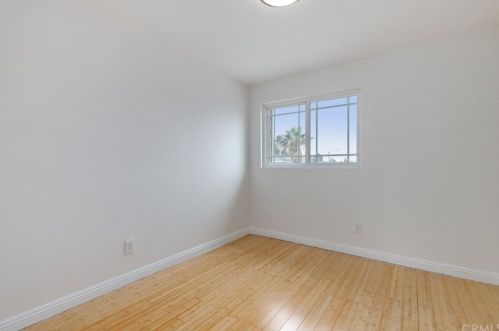 2 Wadsworth, Irvine CA  92620-3722 exterior