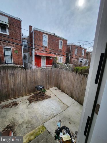 1637 61 St, Philadelphia PA 19151-3929 exterior