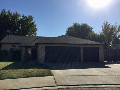 523 Autumnwood Ct, Valley Home, CA 95361-8765