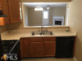 3033 Springside Run, Decatur GA  30034-4200 exterior