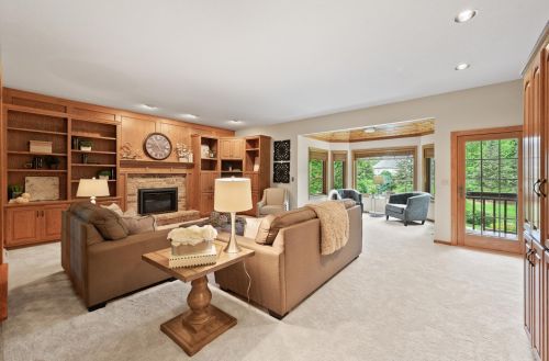 4746 137th St, Saint Paul, MN 55124-8767