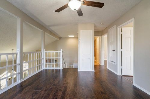 2818 Lk Vly Dr, Garland TX exterior