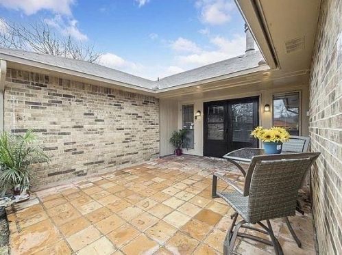 407 Mckinley St, Cedar Hill, TX 75104-2235