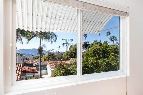 1547 El Miradero Ave, Glendale CA  91201-1203 exterior