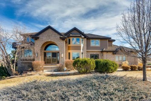 7456 Flanders St, Denver CO  80016-2140 exterior
