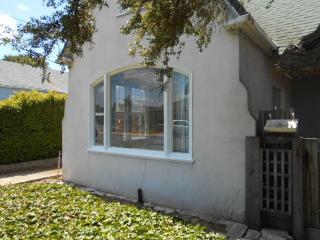 136 Lorimer St, Salinas, CA 93901-2022