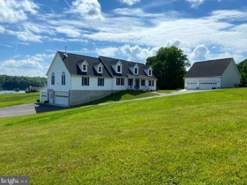 15809 Lake Meade Ct, Mineral, VA 23117-5044