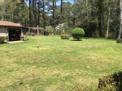 6 Old Ivy Rd, Stockbridge GA  30281-2130 exterior