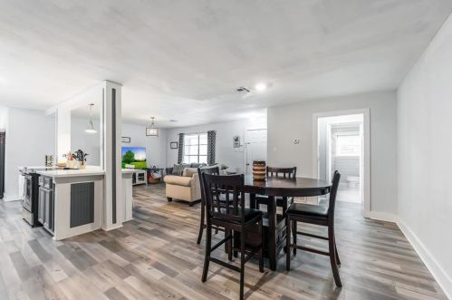 213 Fairfield St, Morgans Point TX 77571-7155 exterior