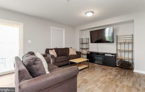 126 Overlook Dr, Hanover PA 17331-9136 exterior