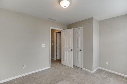 4961 Colchester Ct, Atlanta GA  30339-9002 exterior