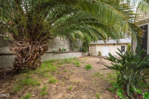 3213 Park Vis Dr, Glendale CA 91214-3355 exterior