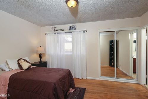 3920 El Caminito, Glendale CA 91214-1027 exterior