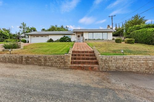 16841 Dooley Pl, Riverside, CA 92504-5813