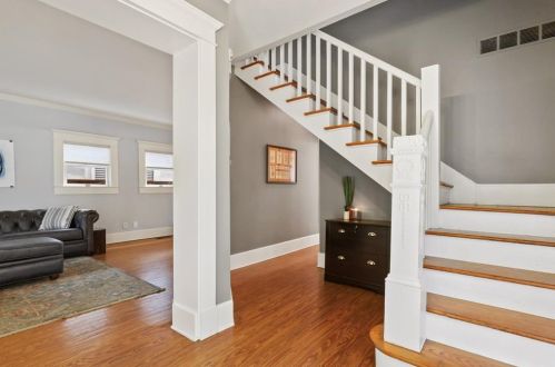 335 Edgefield Ave, Dallas, TX 75208-5316