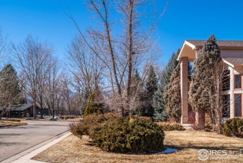 6301 Swallow Ln, Boulder CO  80303-1458 exterior