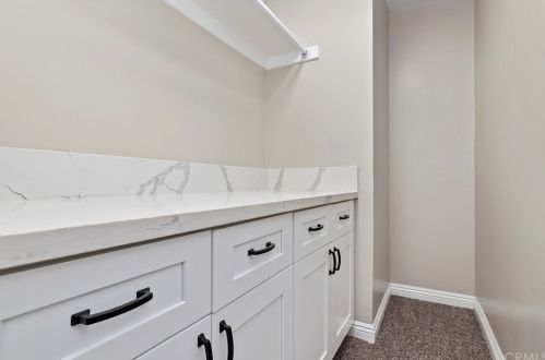 15591 Golden Star Ave, Riverside CA  92506-5753 exterior