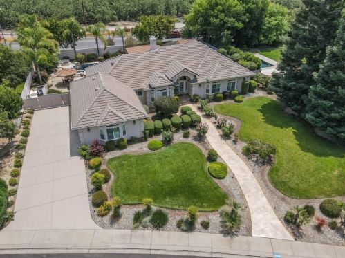 7000 Hartley Ct, Modesto, CA 95356-8889