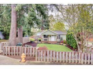 522 5th St, Damascus OR  97080 exterior