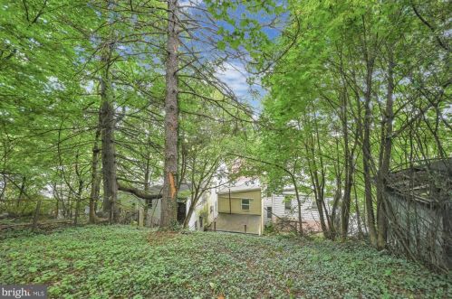 245 Nichols St, Primrose PA 17901-1215 exterior