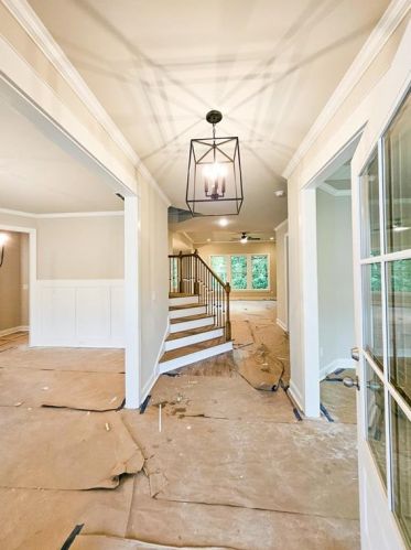 2428 Shadburn Ferry Dr, Buford, GA 30518-2436