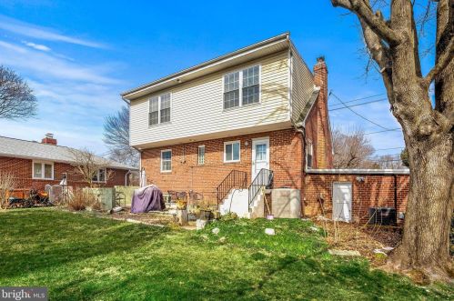 2416 Eccleston St, Silver Spring MD 20902-4830 exterior