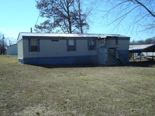 142 Pineview Dr, Springville, TN 38256-4511
