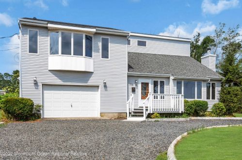 113 Concord Ave, Leonardo, NJ 07737-1008