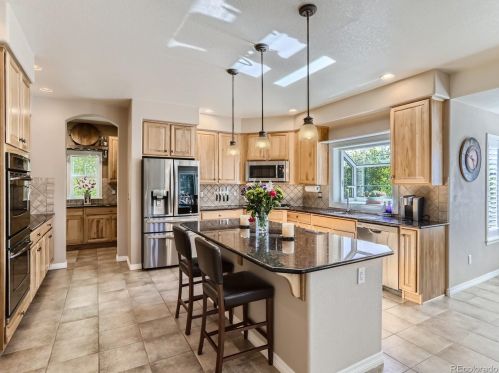 8171 Coolidge Way, Aurora CO 80016-5242 exterior