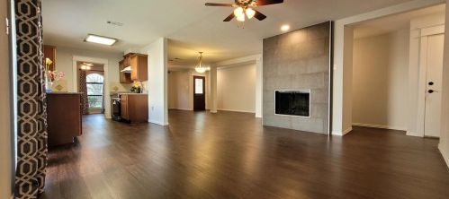 909 Middle Cove Dr, Plano, TX 75023-4918