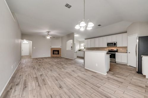 6408 Waterhill Ln, Fort Worth TX  76179-4160 exterior