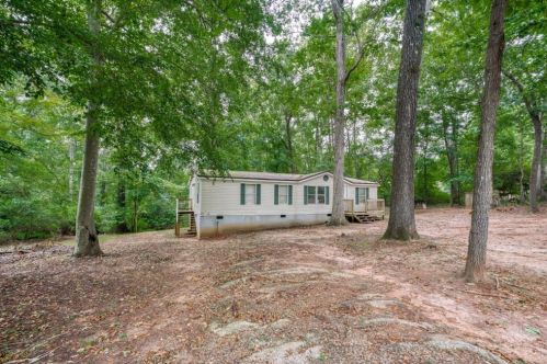 947 Davis Rd, Jefferson GA  30549-5651 exterior